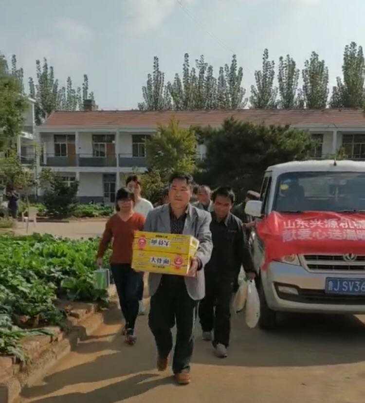 山東興源機(jī)械有限公司|起重機(jī)|行車|山東興源機(jī)械|單梁起重機(jī)|電動葫蘆|起重配件|m.x3214.cn|xyqzj|xyqzj.com|興源起重機(jī)|興源|起重機(jī)行車|起重設(shè)備|起重機(jī)械